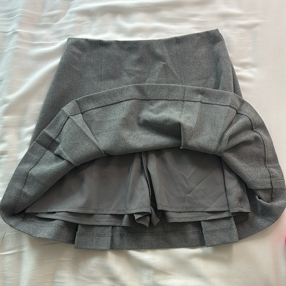 Abercrombie pleated skort - Picture 4 of 4